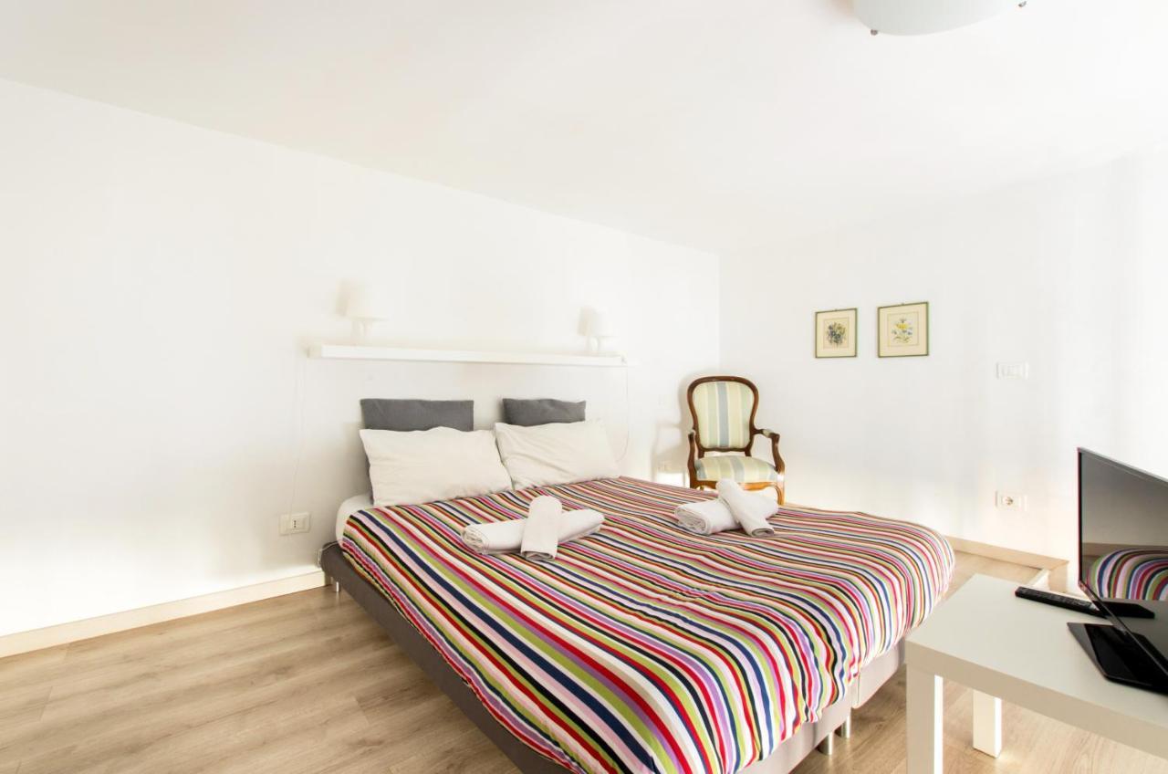 Апартаменти Cairoli Interno 9A - La Sapienza - Termini Station Рим Екстер'єр фото